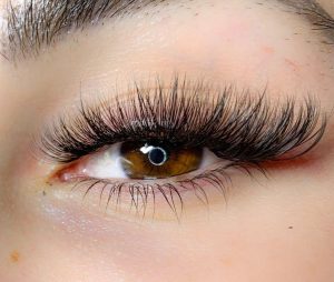 بهترین مرکز مژه در کرج